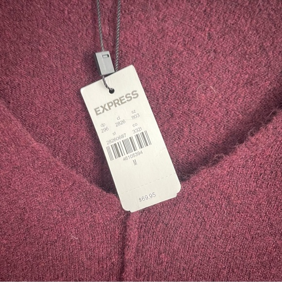 NWT wool blend Express burgundy v neck sweater oversized size medium - Picture 7 of 8